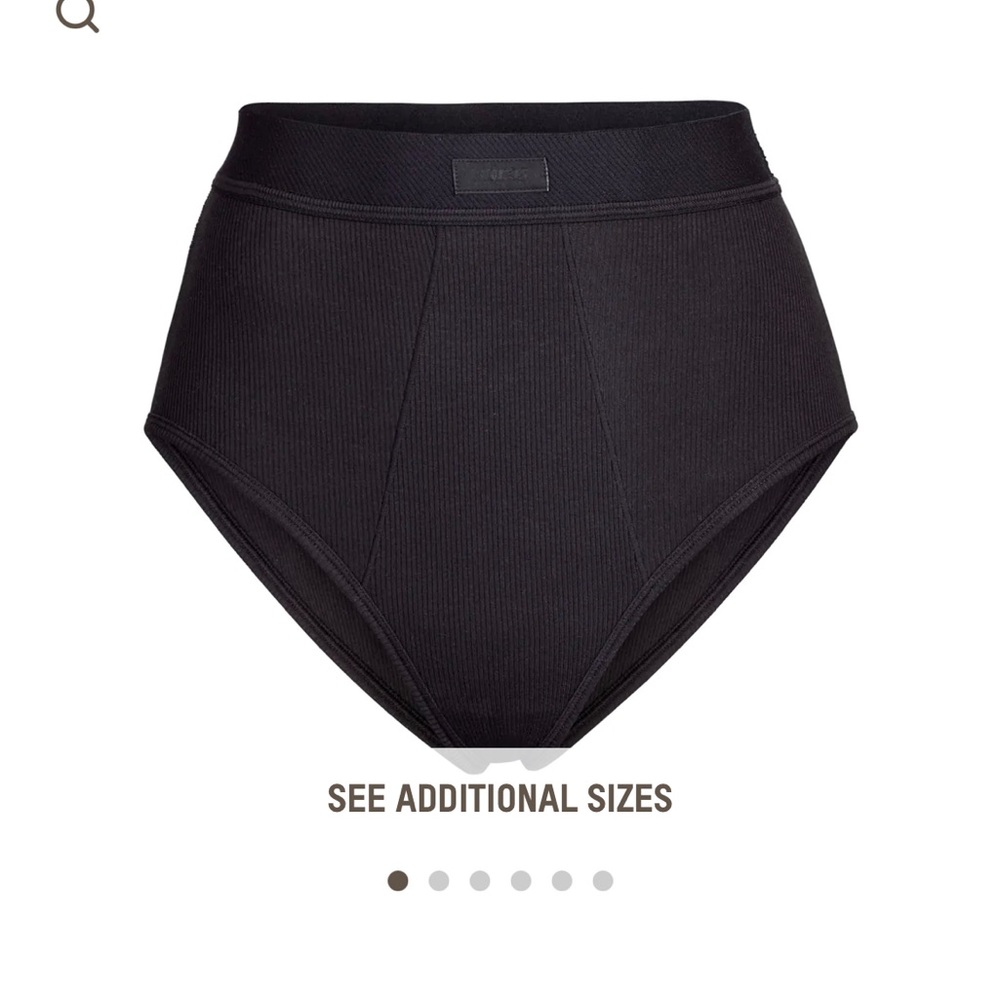 *BRAND NEW* Skims Cotton Rib Brief